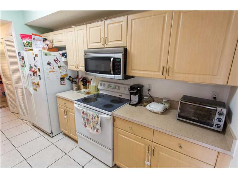 10160 Southwest 88th St, Miami, FL 33176