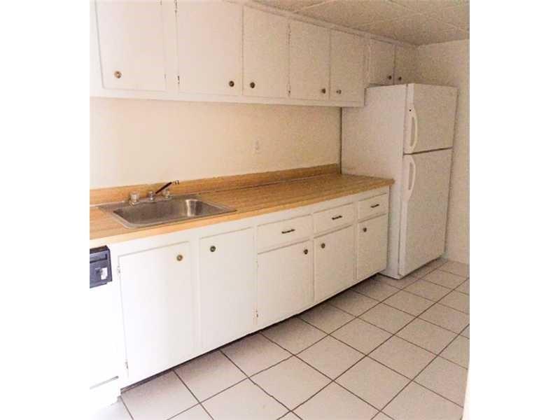 13966 Southwest 90th Ave, Miami, FL 33176