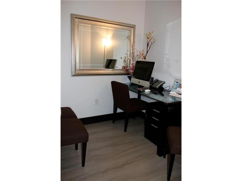 9560 Southwest 107th Ave, Miami, FL 33176