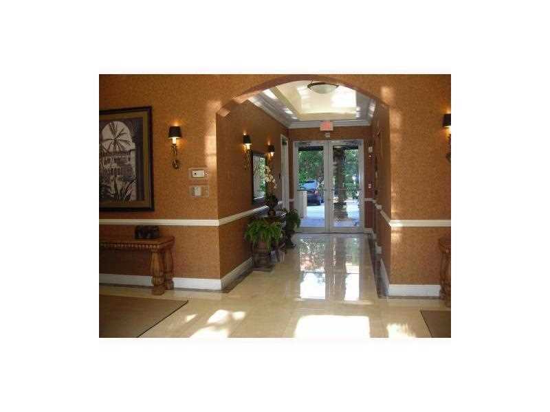 9021 Southwest 94th St, Miami, FL 33176