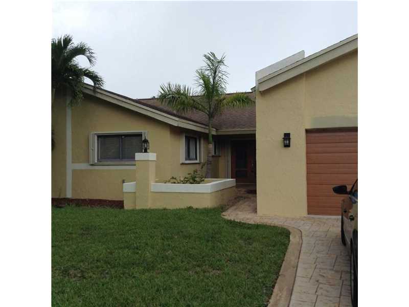 9200 Southwest 100th Avenue Rd, Miami, FL 33176