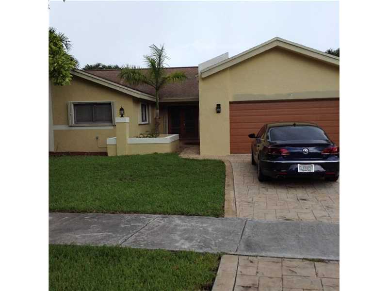 9200 Southwest 100th Avenue Rd, Miami, FL 33176