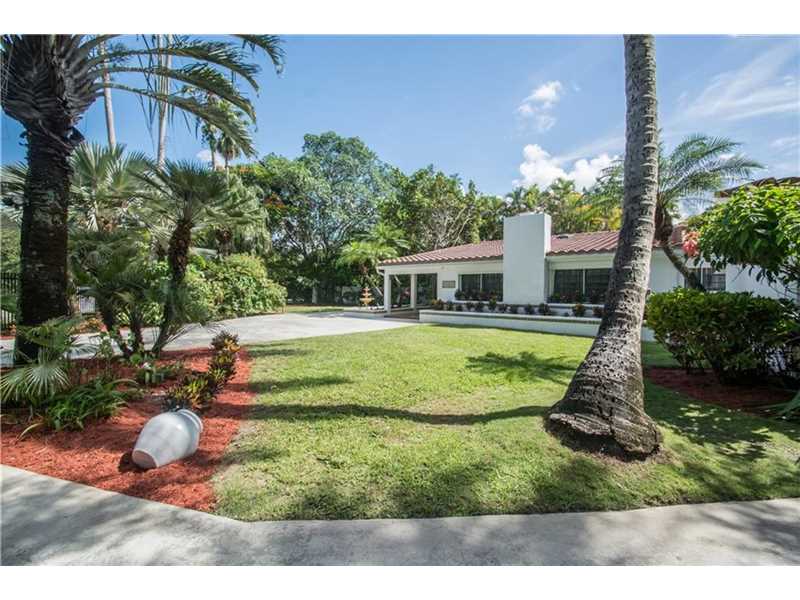 9530 SW 95th Ct, Miami, FL 33176