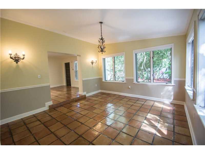 9530 SW 95th Ct, Miami, FL 33176