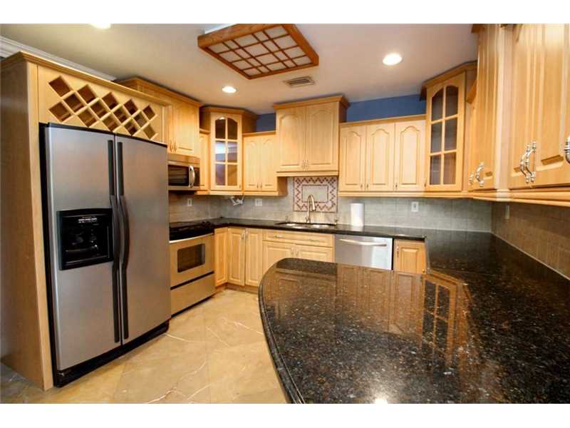 9330 Southwest 104th St, Miami, FL 33176