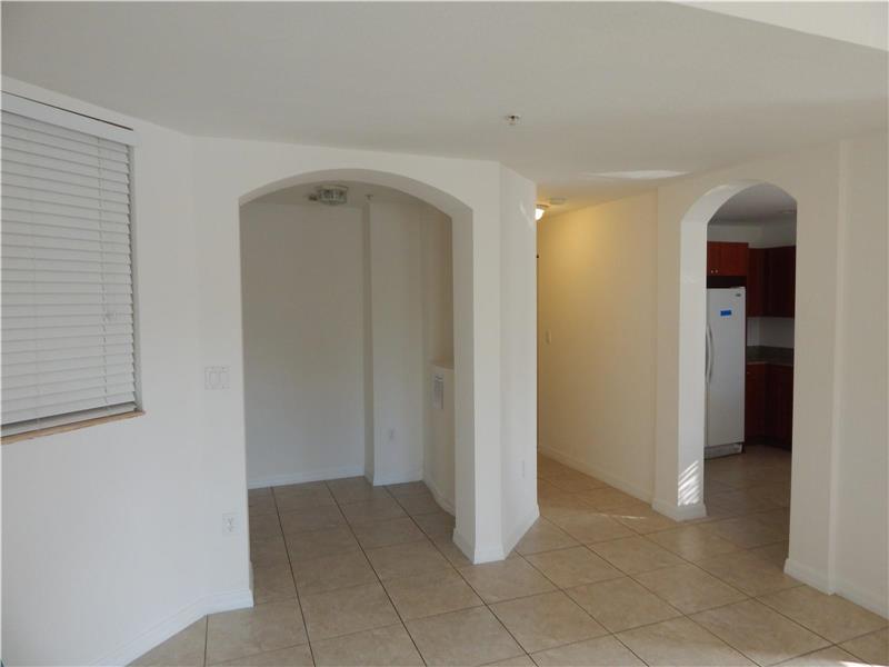 10855 Northwest 88th Ter, Doral, FL 33178