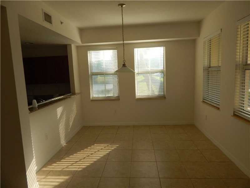 10855 Northwest 88th Ter, Doral, FL 33178