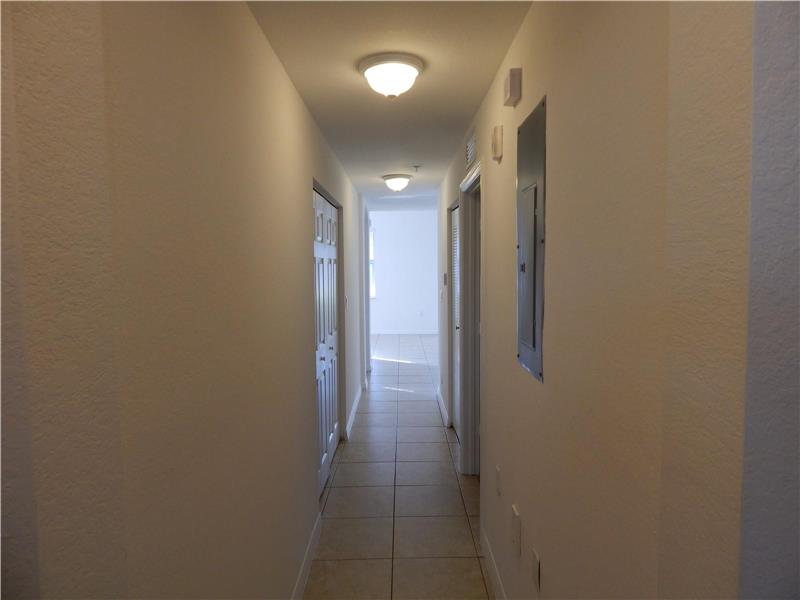 10855 Northwest 88th Ter, Doral, FL 33178