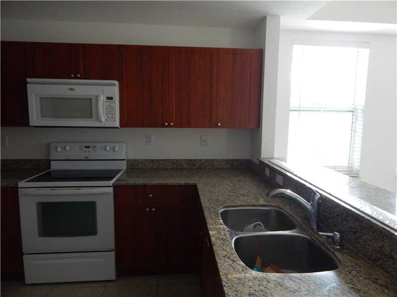 10855 Northwest 88th Ter, Doral, FL 33178