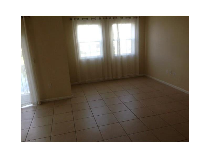 8960 Northwest 97th Ave, Doral, FL 33178