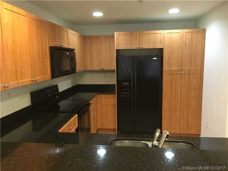 10885 Northwest 89th Ter, Doral, FL 33178