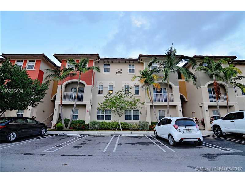 8900 Northwest 97th Ave, Doral, FL 33178