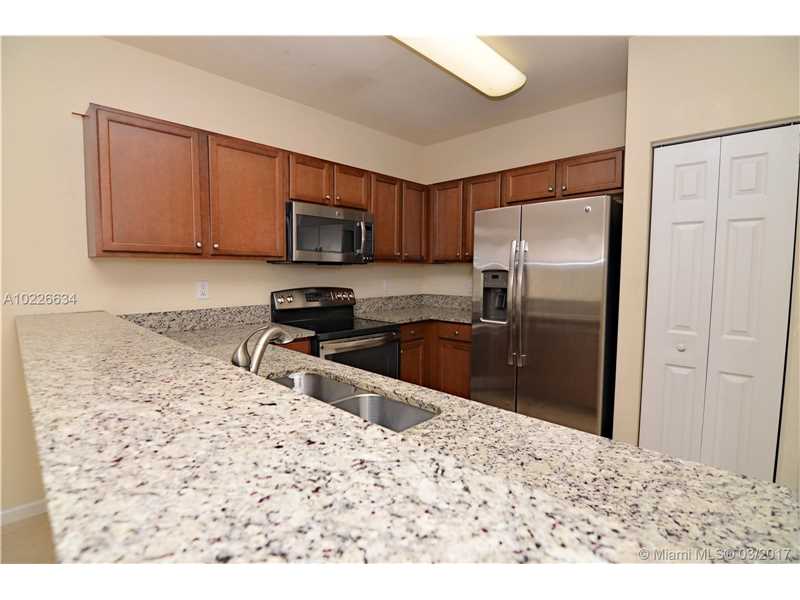 8900 Northwest 97th Ave, Doral, FL 33178