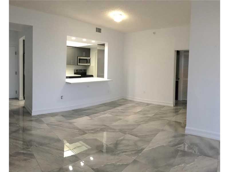 9755 Northwest 52nd St, Doral, FL 33178
