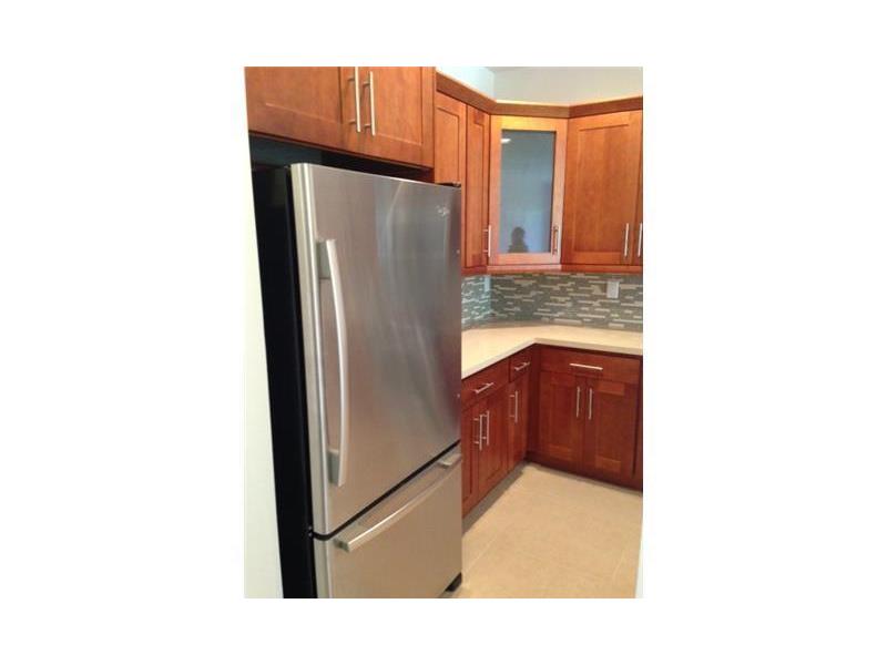 10450 Northwest 58 TE, Doral, FL 33178