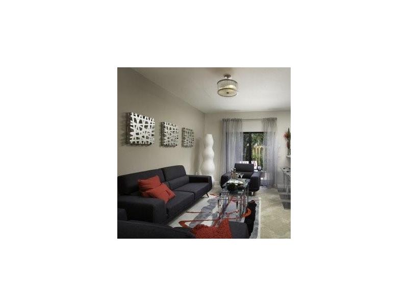 8899 NW 102 CT -, Doral, FL 33178