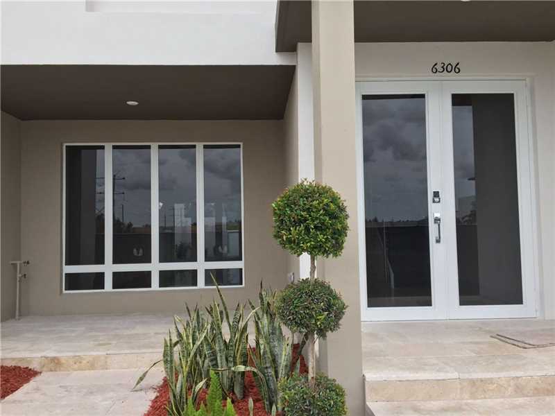 6306 Northwest 105 place, Doral, FL 33178