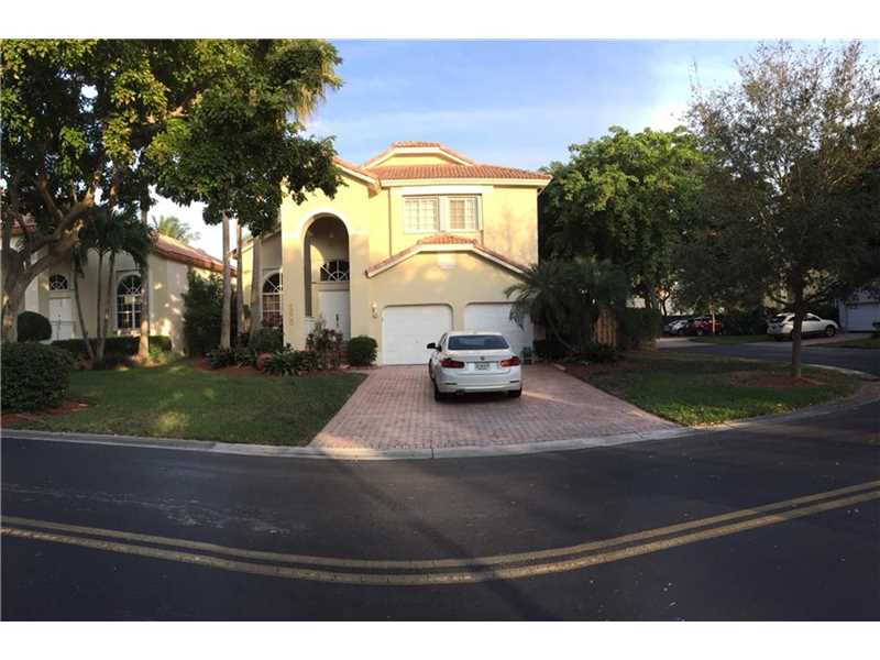 5805 Northwest 108th Pl, Doral, FL 33178