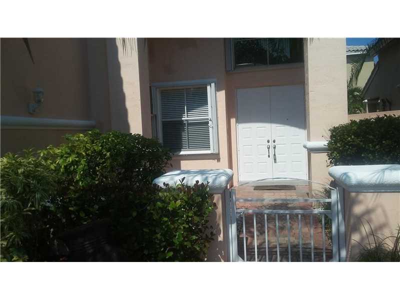4719 Northwest 96th Pl, Doral, FL 33178