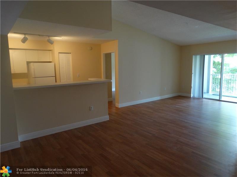 4440 NW 107th Ave 302, Doral, FL 33178