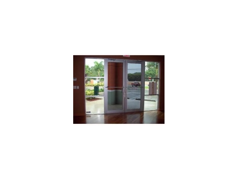 9851 Northwest 58th St, Doral, FL 33178