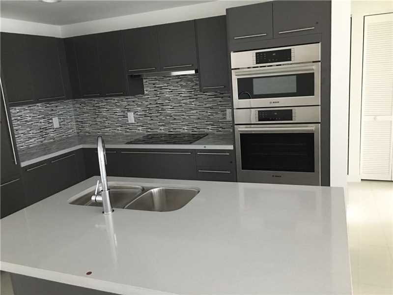 7751 NW 107 aVE 2-619, Doral, FL 33178