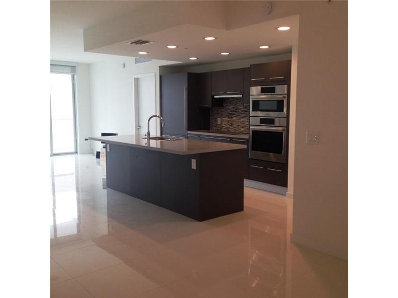 7751 Northwest 107 Ave, Doral, FL 33178