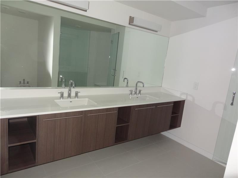 7751 NW 107th Ave 311, Doral, FL 33178