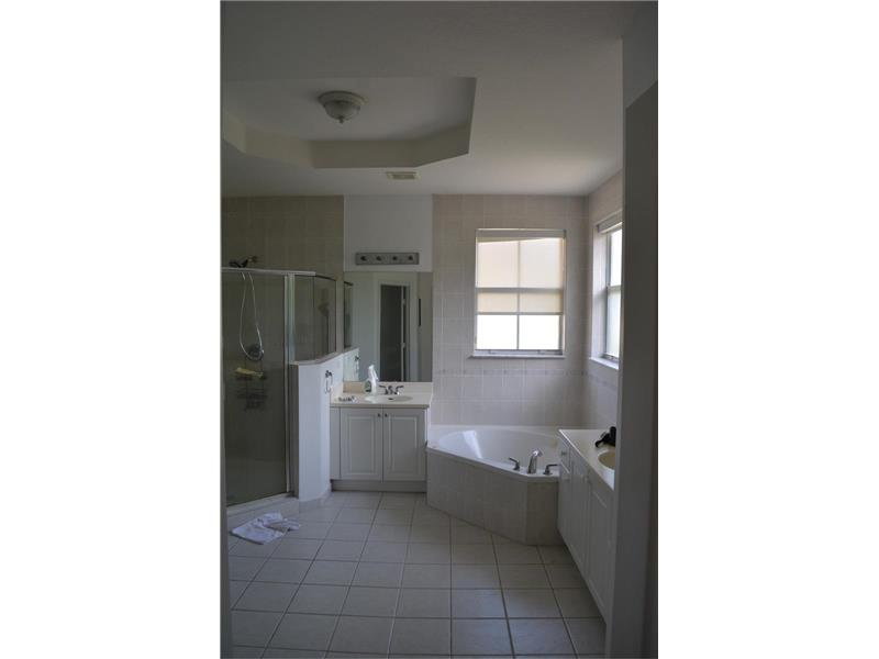 11149 Northwest 80 LANE, Doral, FL 33178