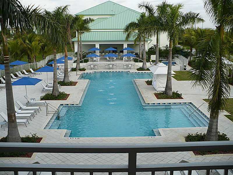 5300 NW 87 AV 802, Doral, FL 33178