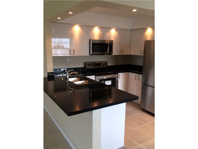 442 Northeast 210th Cir Ter, Miami, FL 33179