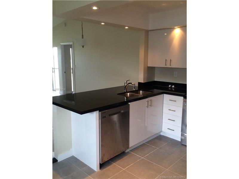 442 Northeast 210th Cir Ter, Miami, FL 33179