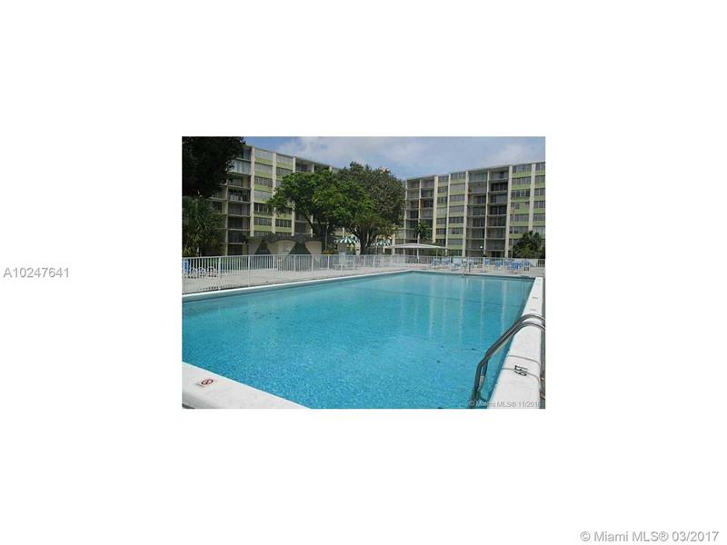 1750 Northeast 191st St, Miami, FL 33179
