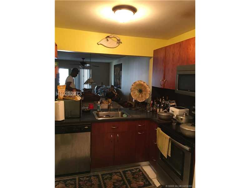 20825 Northeast 8th Ct, Miami, FL 33179
