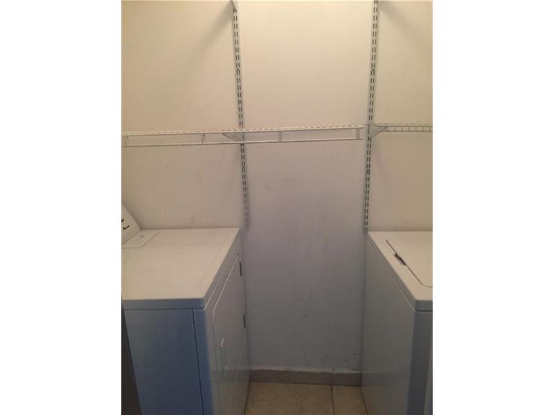 20761 Northeast 4th Pl, Miami, FL 33179