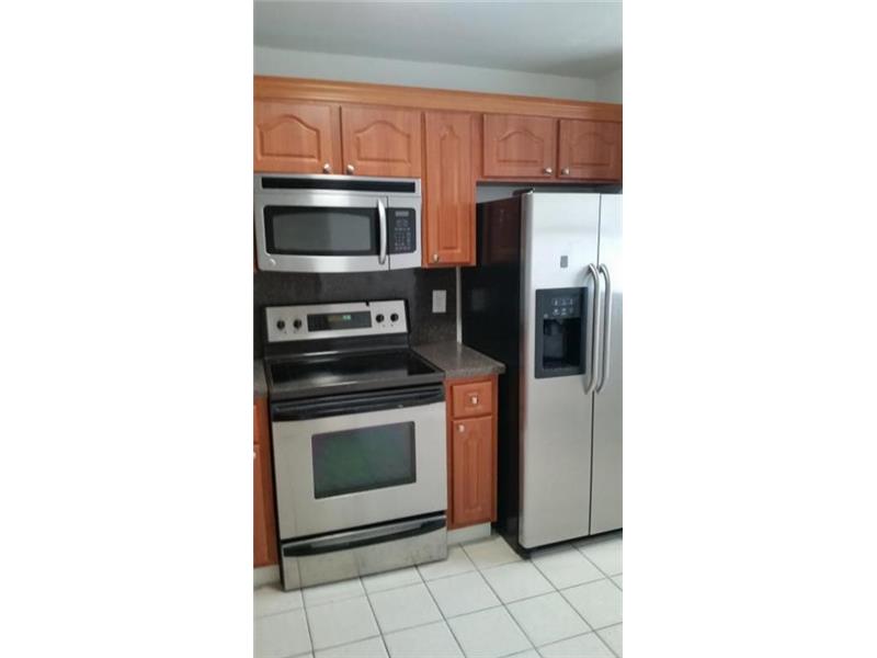 20800 Northeast 8th Ct, Miami, FL 33179