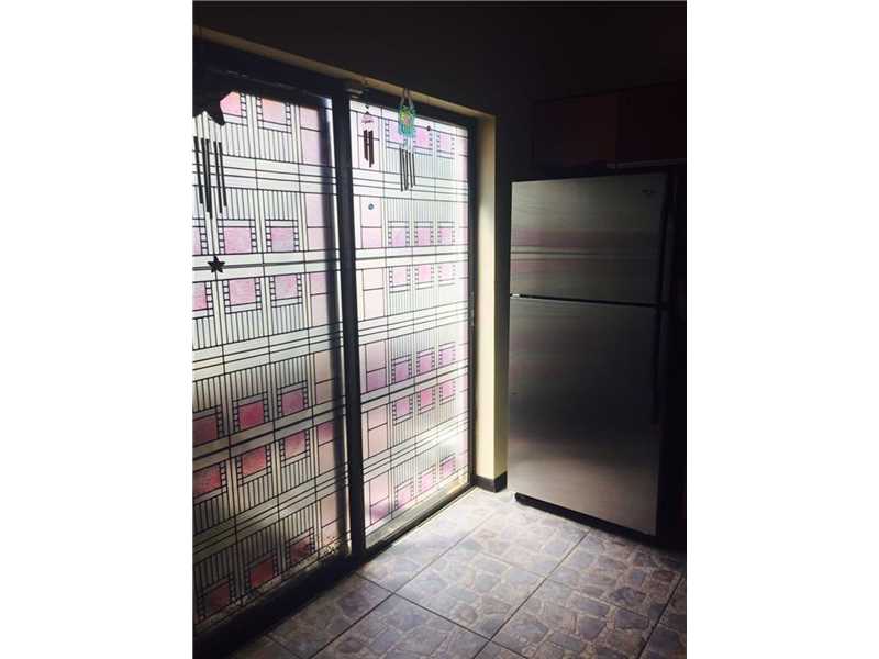 337Ives Dairy Rd, Miami, FL 33179