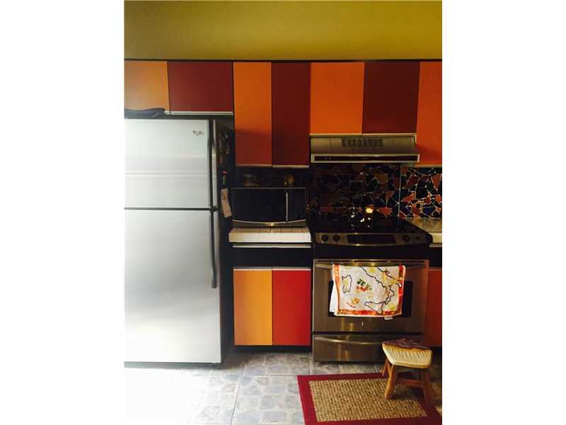 337Ives Dairy Rd, Miami, FL 33179