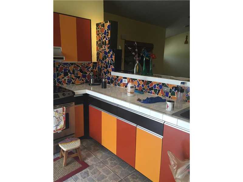 337Ives Dairy Rd, Miami, FL 33179