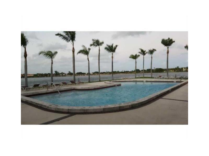 339IVES DAIRY RD, Miami, FL 33179