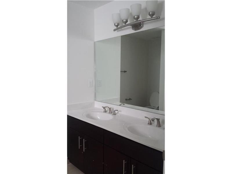 382 Northeast 194th Ter, North Miami, FL 33179