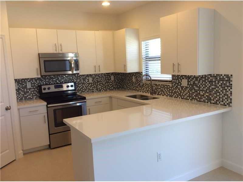 382 Northeast 194th Ter, North Miami, FL 33179