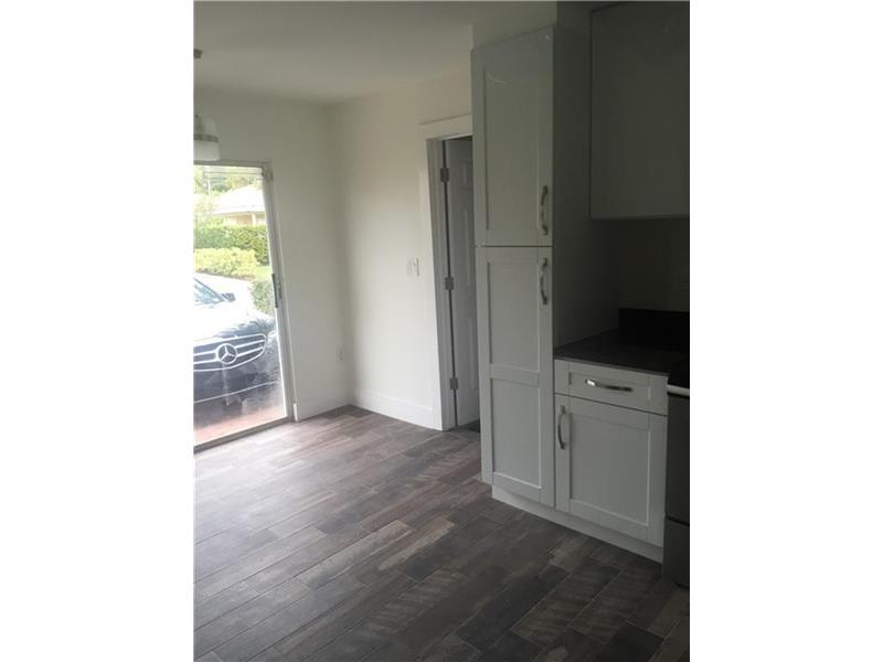 20025 Northeast 6th Court Cir, Miami, FL 33179