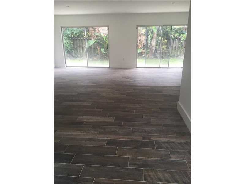 20025 Northeast 6th Court Cir, Miami, FL 33179