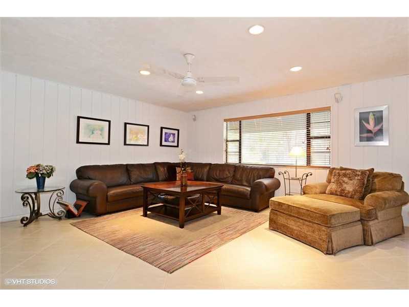 2021 Northeast 208 STREET, Miami, FL 33179
