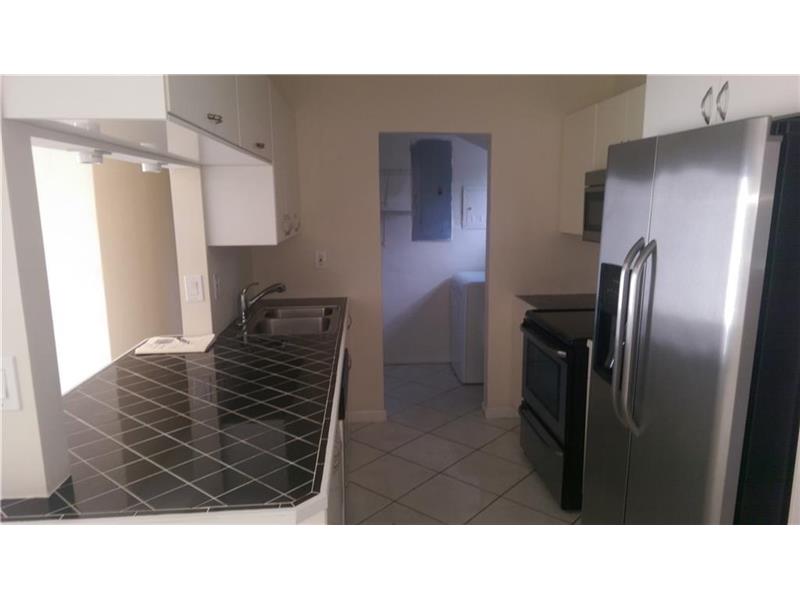 1020 Northeast 213th Ter, Miami, FL 33179