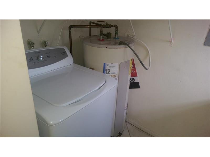1020 Northeast 213th Ter, Miami, FL 33179