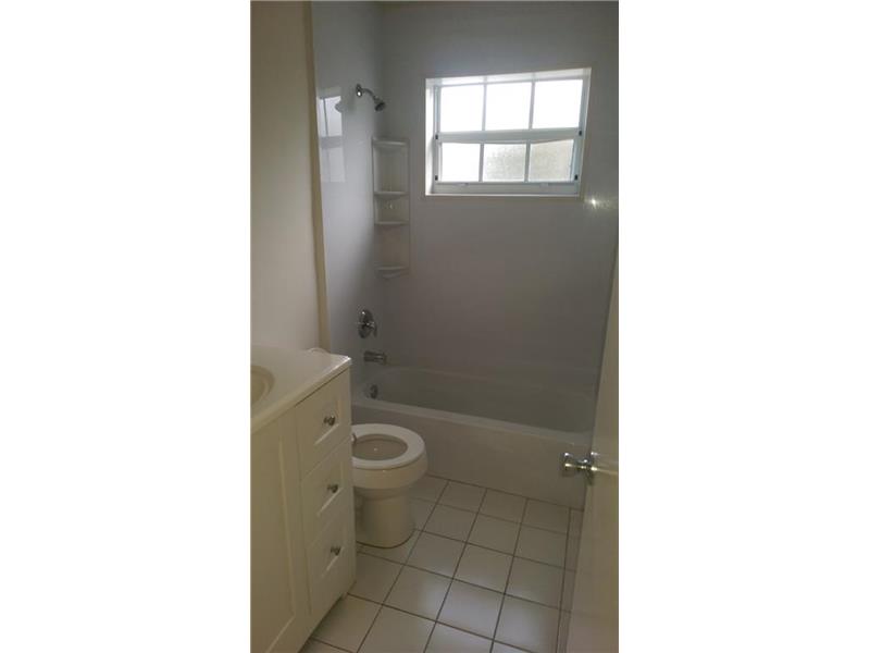 1020 Northeast 213th Ter, Miami, FL 33179