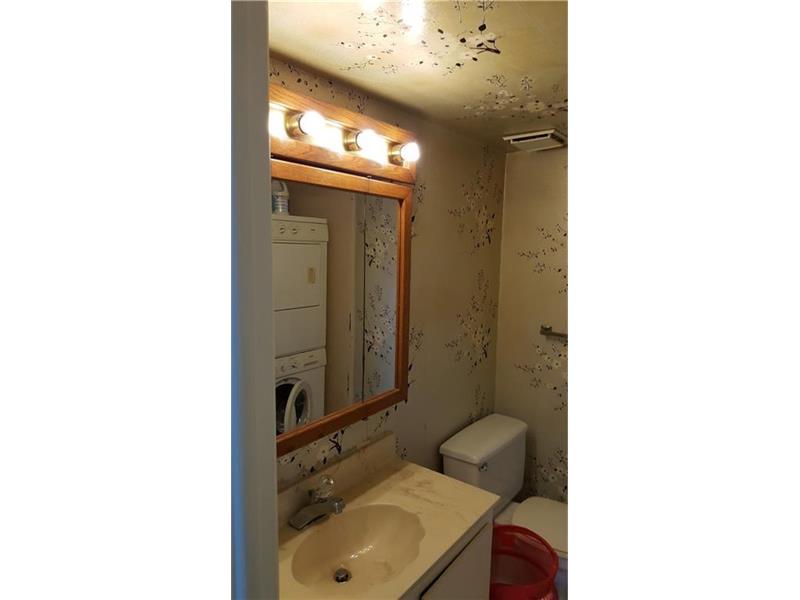 20840San Simeon Way, Miami, FL 33179