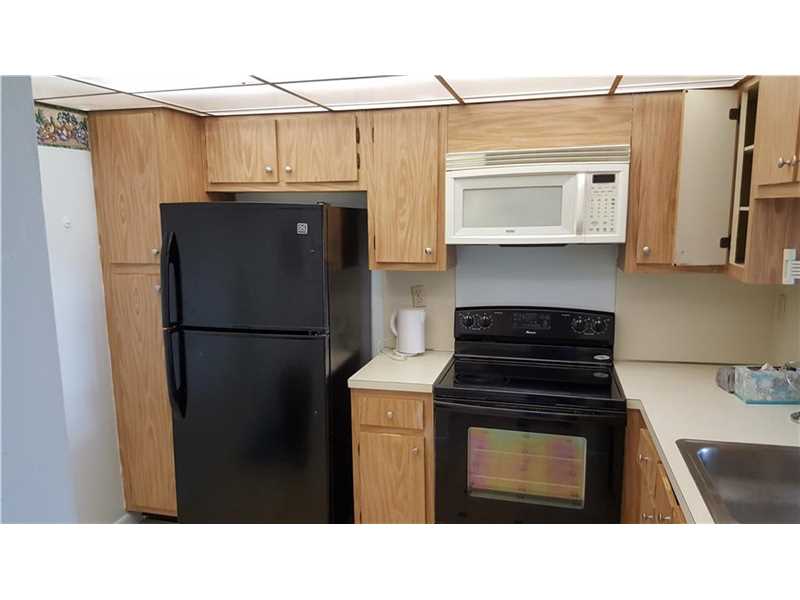 20840San Simeon Way, Miami, FL 33179